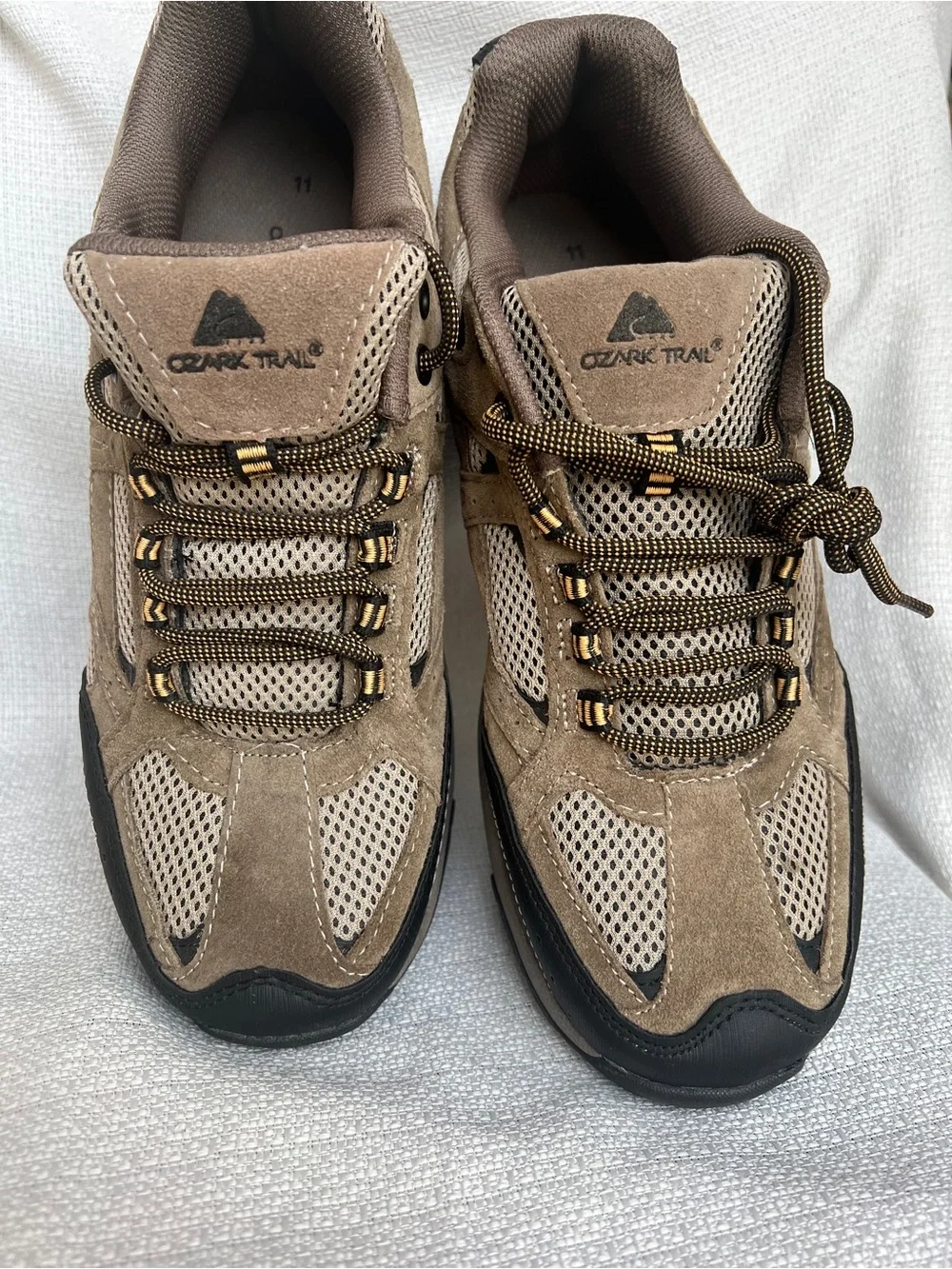 OZARK TRAIL Men's Brown Hiking Shoes
